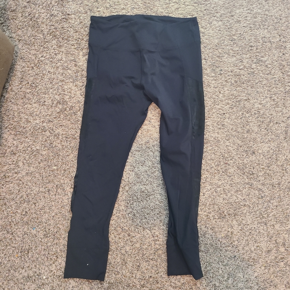 Zyia Leggings
